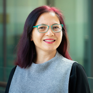 Portrait Photograph of Dr Diep Ha